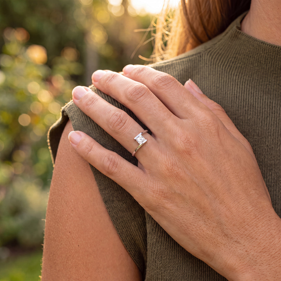 solitaire diamant naturel princesse 0.80 carat or blanc Francesca
