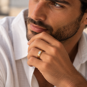 Chevalière Homme diamant synthétique Taille-Émeraude 2.50 carats Bellagio