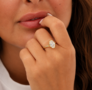 Bague Georgia diamant synthétique ovale 1.50 carat or jaune 1
