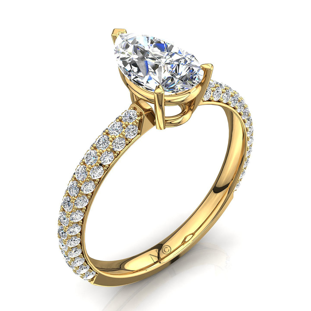 Bague de mariage diamant poire et diamants ronds 1.50 carat or jaune Patrizia