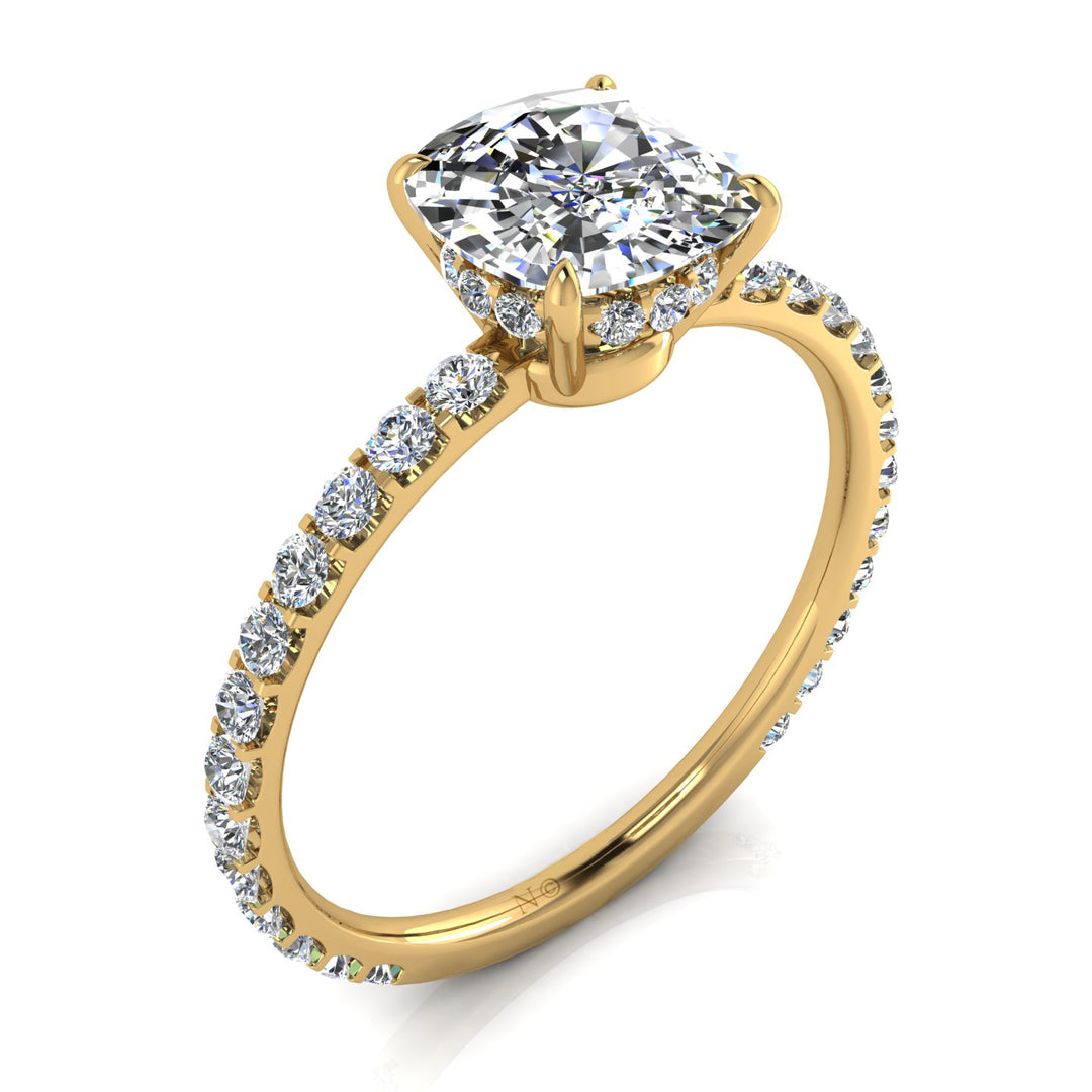 Bague de fiançailles 1.75 carat or jaune diamant coussin et diamants ronds Sofia