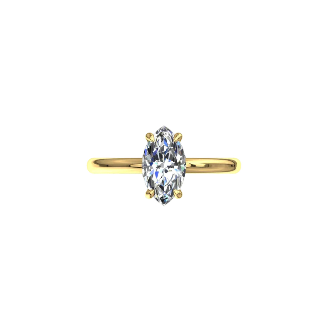 Bague Chloé solitaire diamant synthétique marquise et diamants synthétiques ronds 2.08 carats or jaune