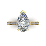 Load image into Gallery viewer, Solitaire diamant poire et diamants ronds Noémie 2.70 carats or jaune
