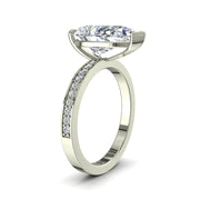 Solitaire diamant naturel poire et diamants naturels ronds Noémie 2.20 carats or blanc