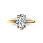 Charger l&#39;image dans la visionneuse de la galerie, Bague solitaire 2.10 carats or jaune diamant naturel ovale et diamants naturels ronds Romy
