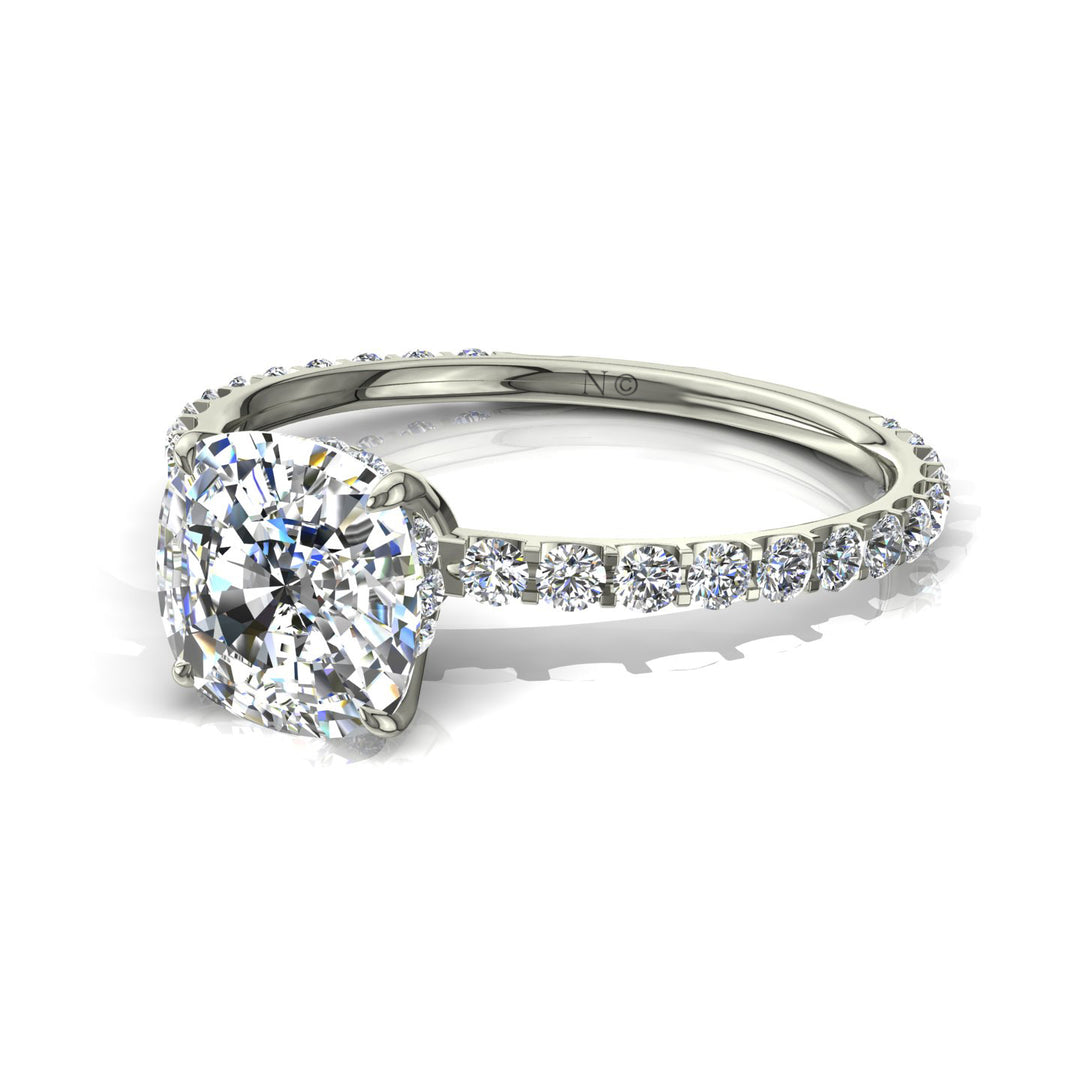 Bague Sofia solitaire diamant coussin et diamants ronds 1.75 carat or blanc