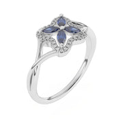 Bague Loreta solitaire saphirs marquises et diamants naturels ronds 0.54 carat or blanc 14 carats