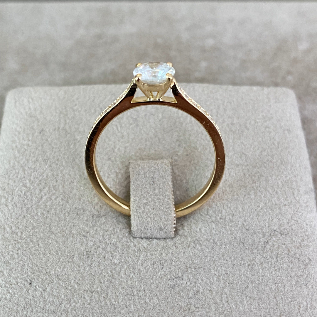 Solitaire épaulé Diamant 0.60 CARAT Or jaune Julia