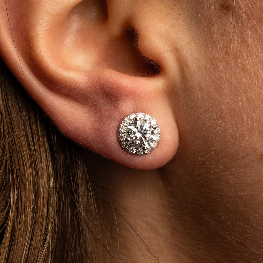 Boucles d'oreilles diamants naturels ronds 2.40 carats or blanc Agata