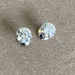 Load image into Gallery viewer, Boucles d&#39;oreilles diamants ronds 4.00 carats or blanc Ely
