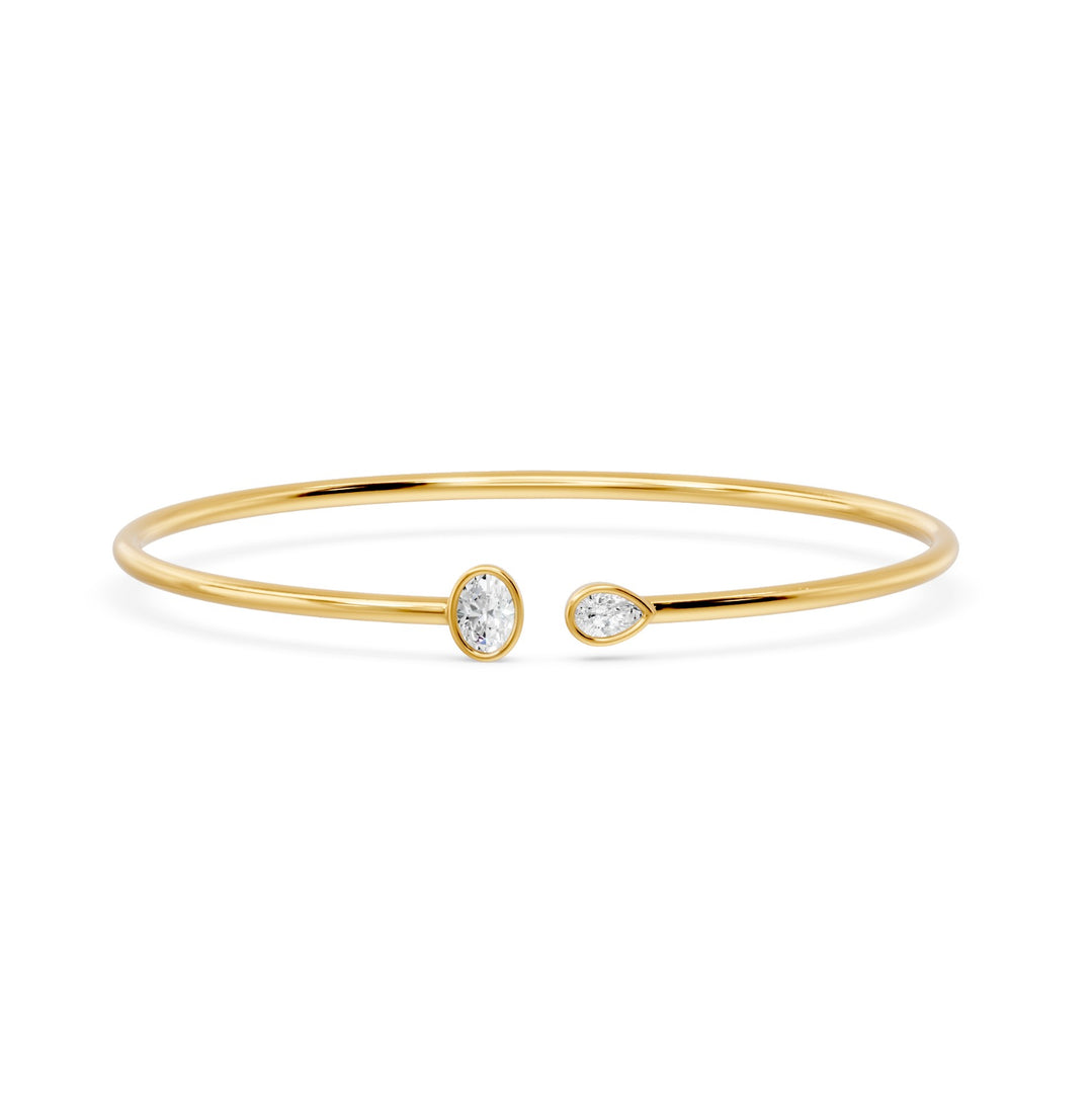 Bracelet diamant synthétique ovale et diamants synthétiques poires 0.75 carat or jaune 14 carats Fabiana