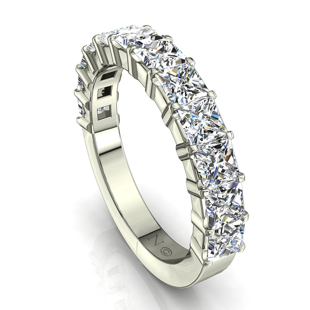 Demi-alliance 12 diamants princesses 2.40 carats or blanc Eleonora