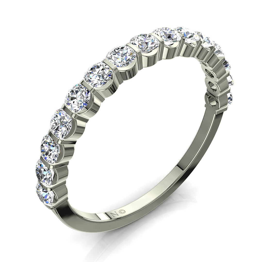 Demi-alliance 15 diamants ronds 0.60 carat or blanc Martina