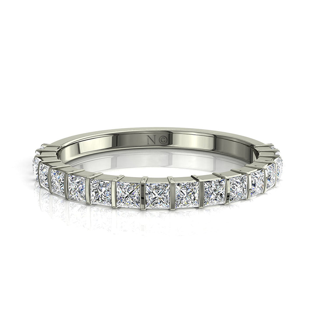 Demi-alliance 17 diamants naturels princesses 0.60 carat or blanc Lucia