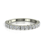 Demi-alliance 17 diamants naturels princesses 0.60 carat or blanc Lucia
