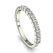 Demi-alliance 17 diamants synthétiques princesses 0.60 carat or blanc Lucia