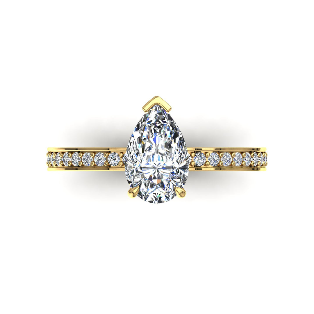 Solitaire bague diamant synthétique poire et diamants synthétiques ronds 1.70 carat or jaune Noémie